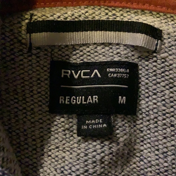 RVCA hoodie **** Make an offer **** - Picture 2 of 5